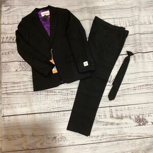 73. Black 3-Piece Suit Set with Tie Size 10 NWT